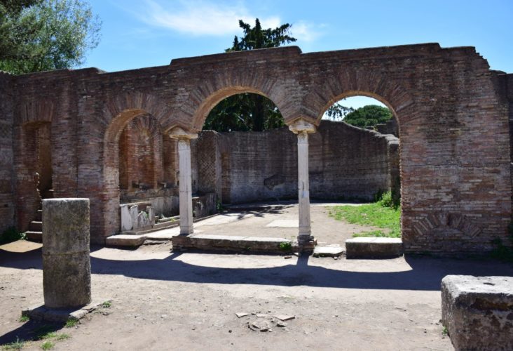 Фото Day trip to Ostia Antica from Rome