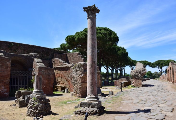 Фото Day trip to Ostia Antica from Rome