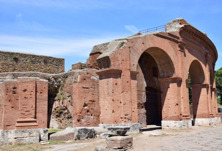 Фото Day trip to Ostia Antica from Rome