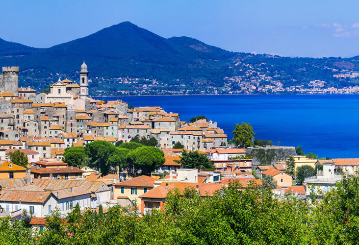 Фото Excursion to the Odescalchi Castle. The towns of Bracciano, Anguillara, and Trevignano.